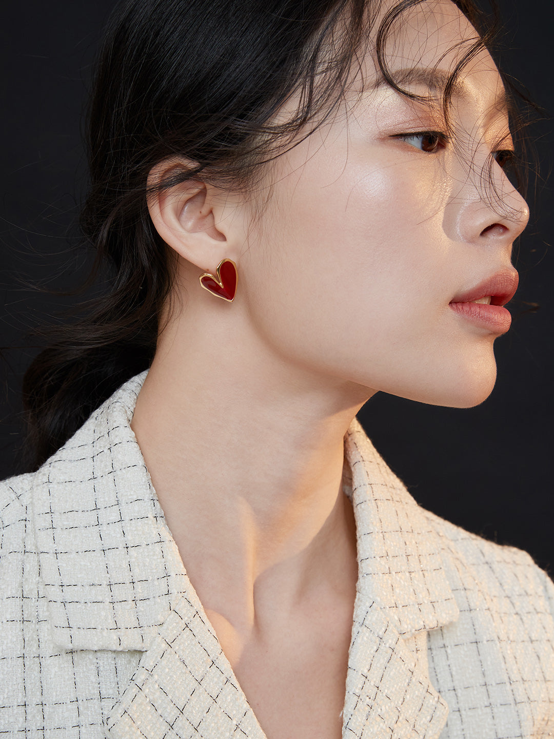Scarlet Heart Enamel Studs