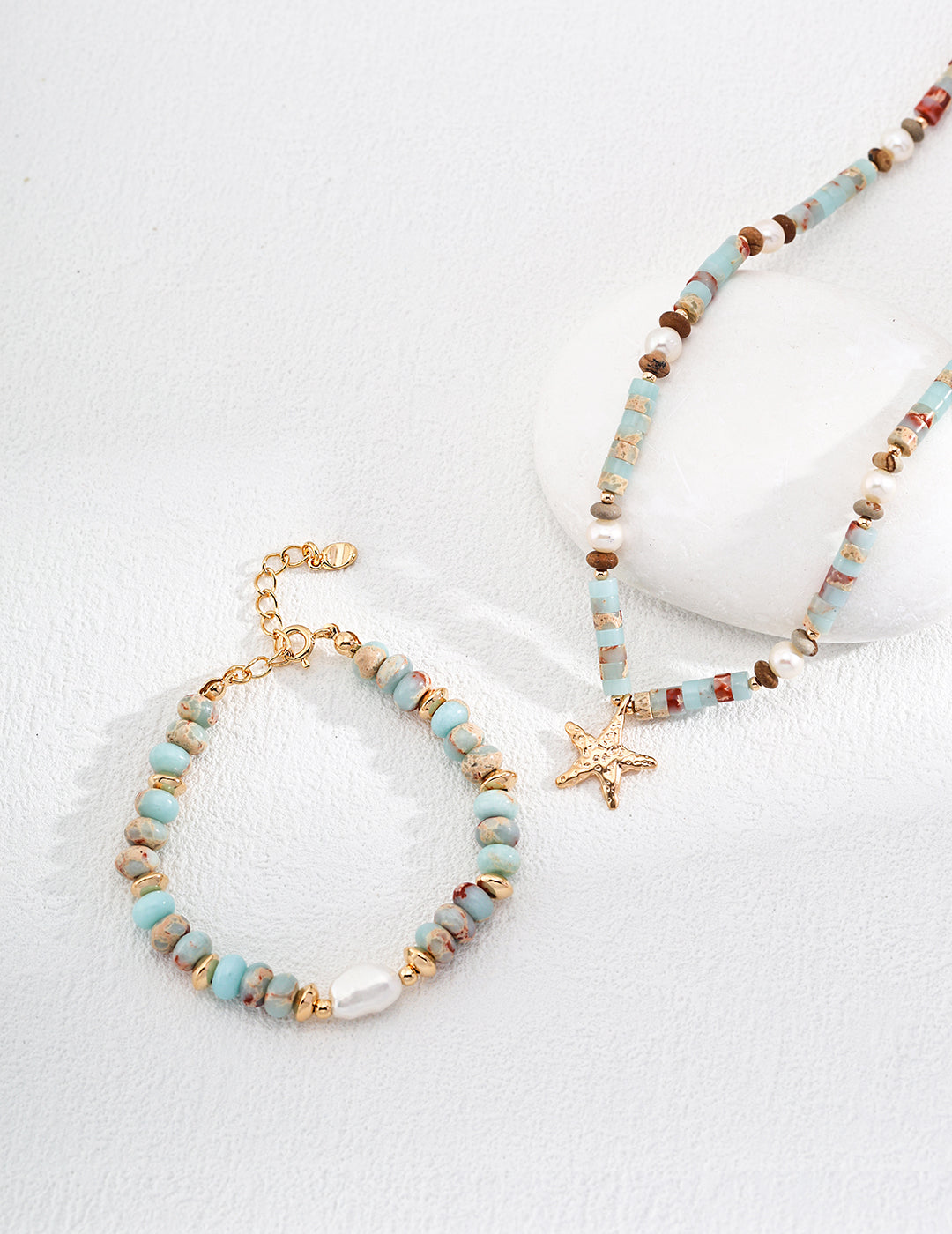 Melody Series - Pearl and Pagodite Bracelet