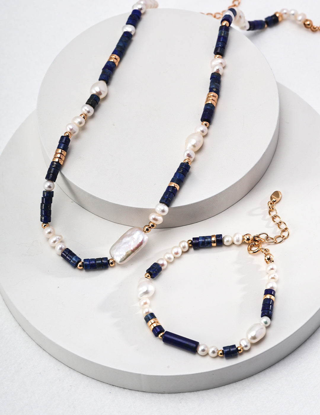 Vintage Lovers' Lapis and Pearl Beaded Bracelet