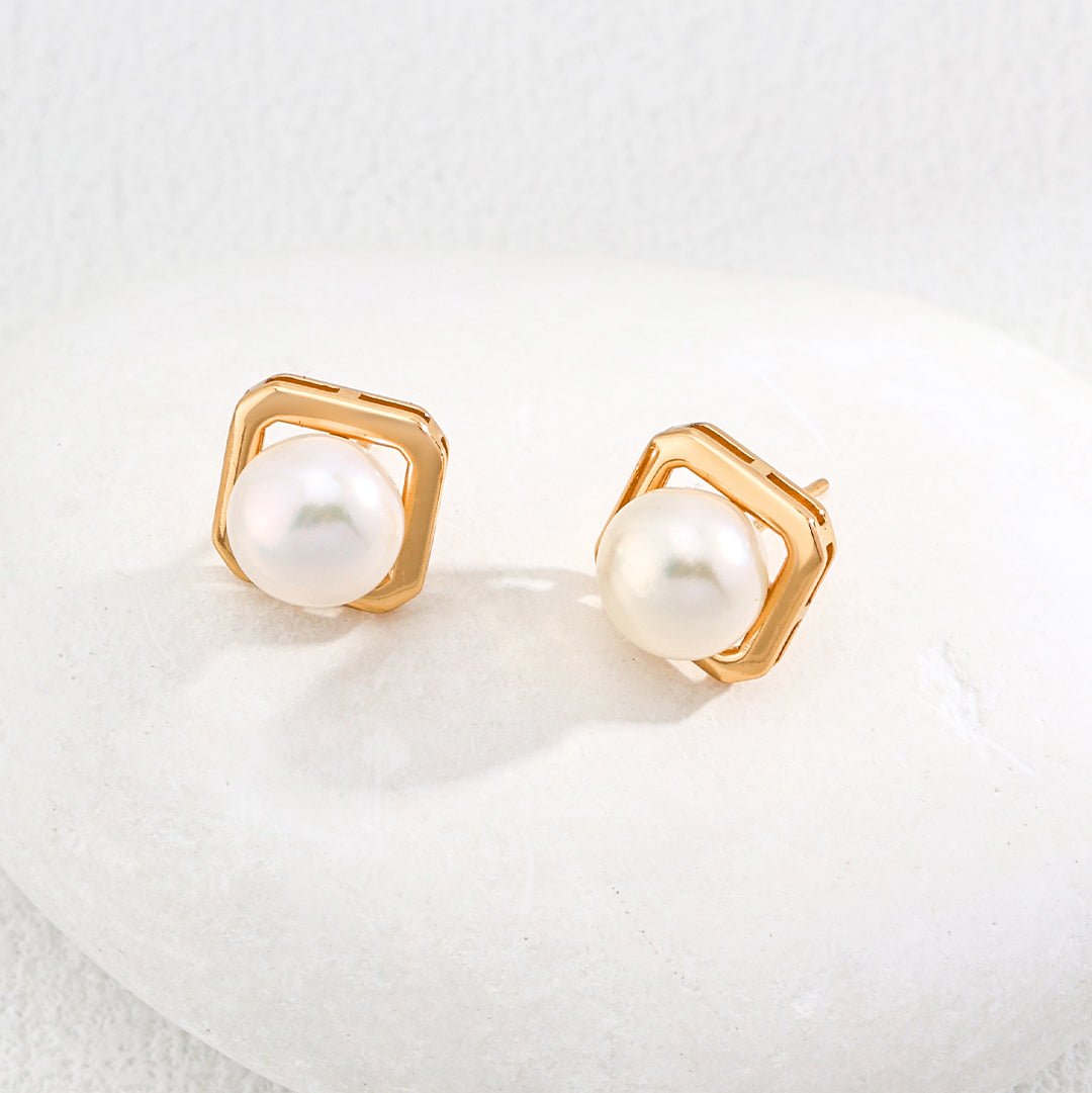 Elegance Series - Frame Pearl Stud