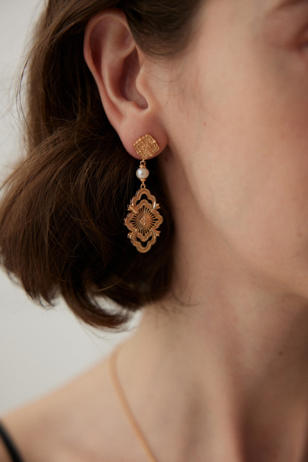 Vintage Lovers' Golden Lace Pearl Drop Earrings