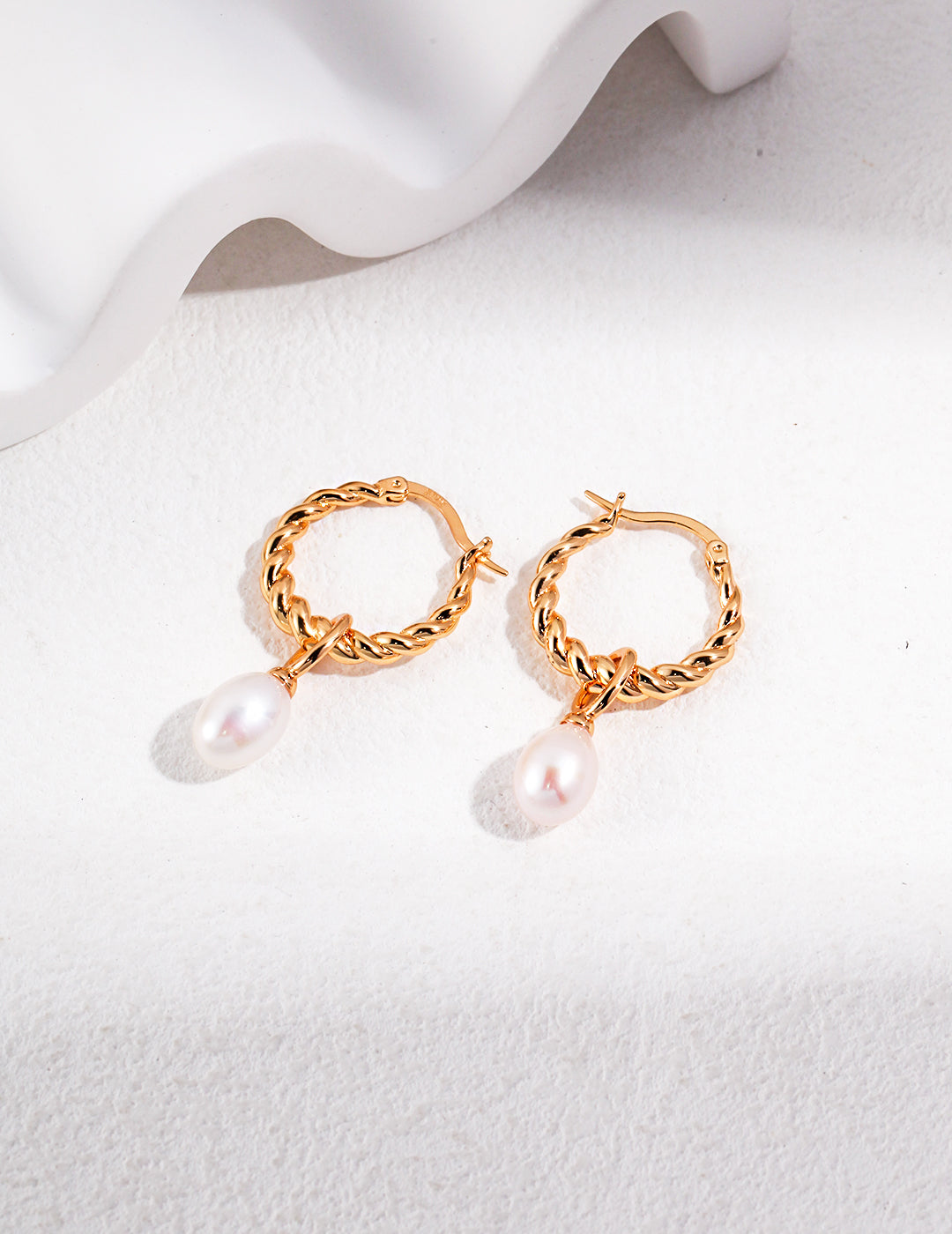 Elegance Series - Rope Hoop Earrings with Pearl Drops