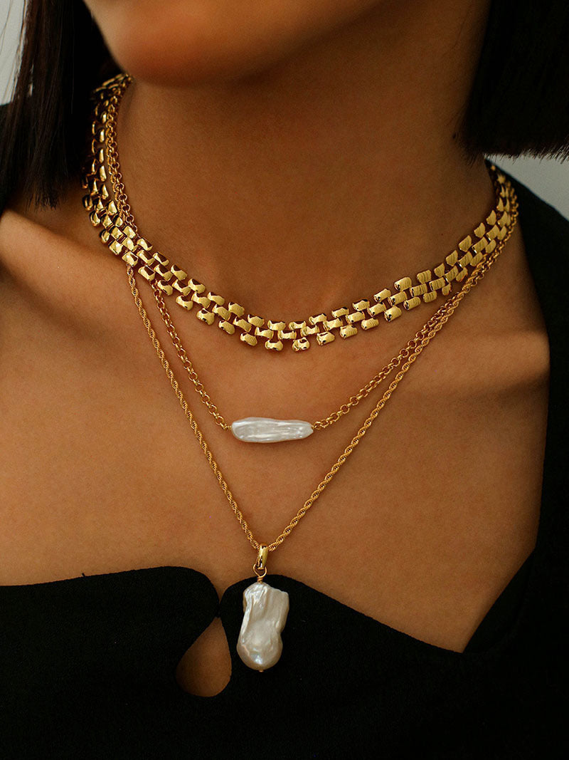 Minimalist Baroque Pearl Necklace