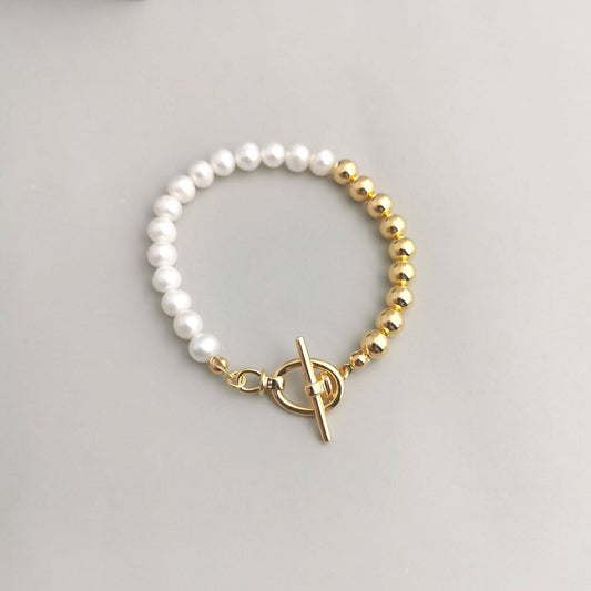 Elegance Series - Round Pearl Bracelet