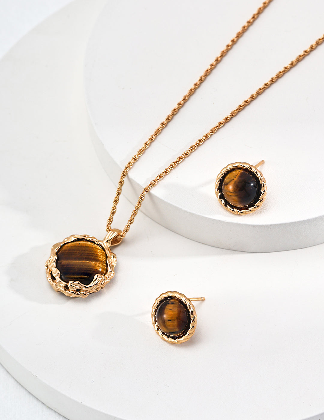 Vintage Lovers' Tiger Eye Earring Studs with necklace