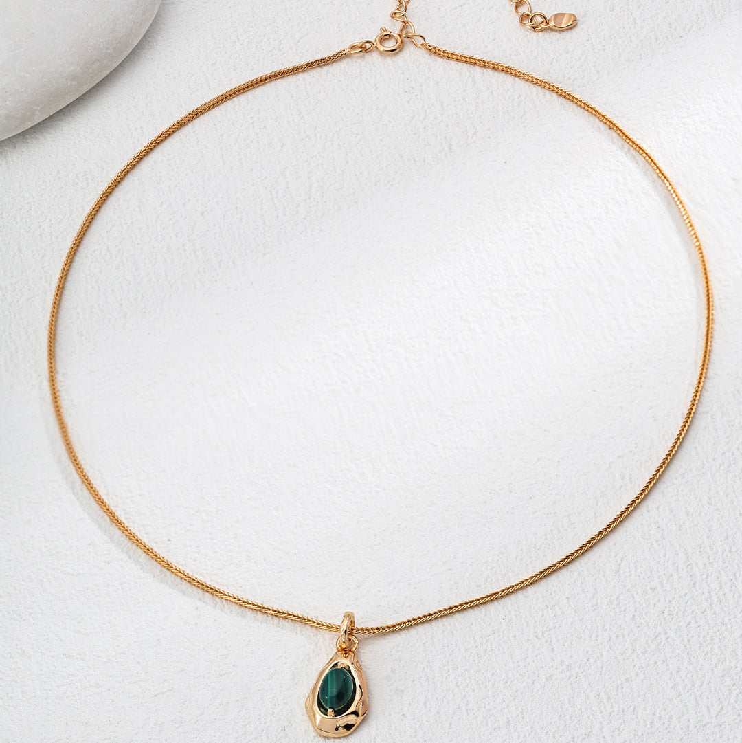 Vintage Lovers' Energy Stone Pendant Necklace